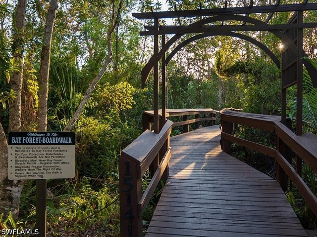 290 Naples Cove DR 2602, Naples, FL 34110
