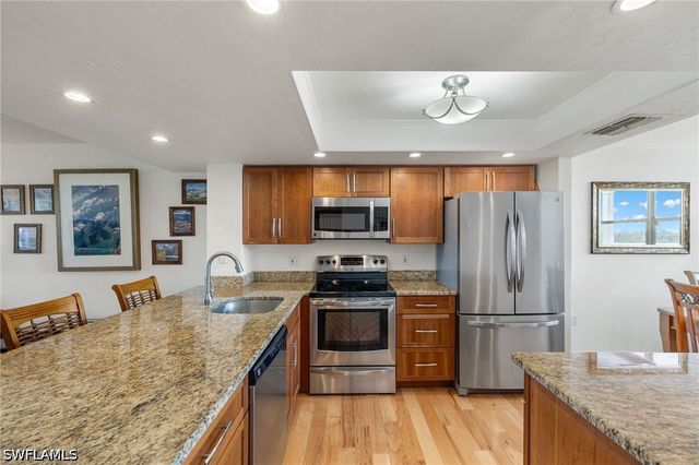 290 Naples Cove DR 2602, Naples, FL 34110
