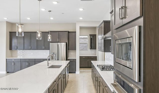 7550 W Beloperon Lane, Marana, AZ 85658