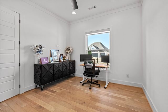 4303 S 87th Street, Bentonville, AR 72713