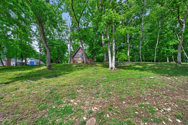 1118 Bledsoe Dr, Castalian Springs, TN 37031