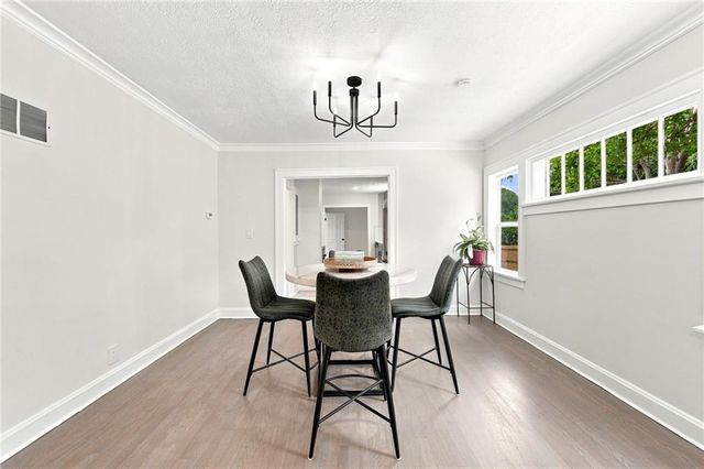 201 W 81st Terrace, Kansas City, MO 64114