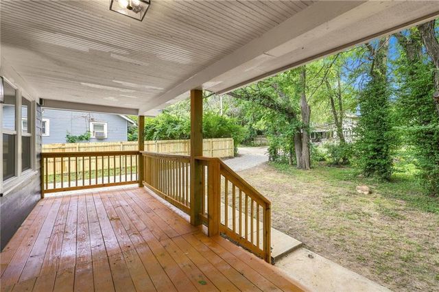 201 W 81st Terrace, Kansas City, MO 64114