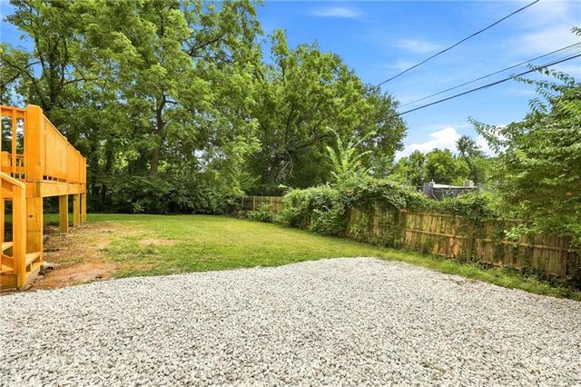 201 W 81st Terrace, Kansas City, MO 64114