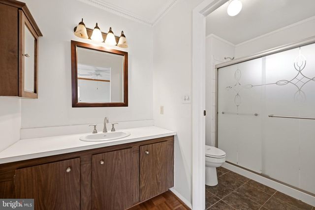 38 DUNSTABLE RD, Southampton, NJ 08088