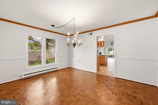 38 DUNSTABLE RD, Southampton, NJ 08088