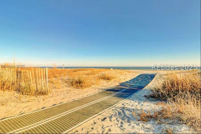 6 Woodward Ave Apt B3, Hilton Head Island, SC 29928