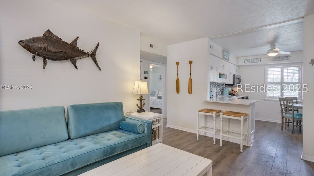 6 Woodward Ave Apt B3, Hilton Head Island, SC 29928