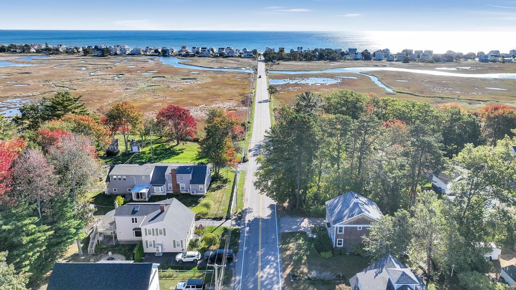 139 Bourne Avenue, Wells, ME 04090 — exterior