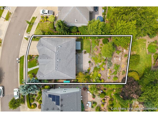 2990 SUNBREAK Ln, West Linn, OR 97068