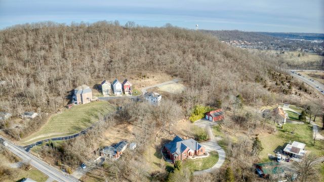 3279 Lookout Valley, Covington, KY 41017