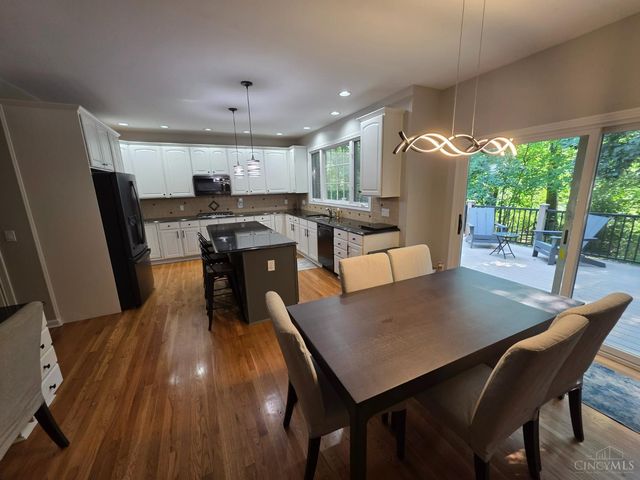 1223 Ridgewood Drive, Miami Twp, OH 45140