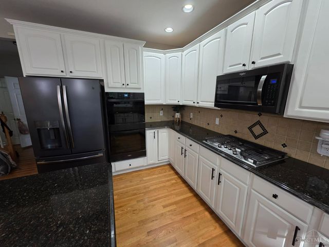 1223 Ridgewood Drive, Miami Twp, OH 45140