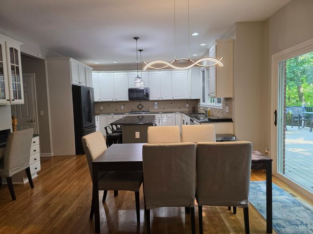 1223 Ridgewood Drive, Miami Twp, OH 45140