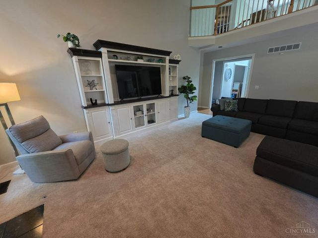 1223 Ridgewood Drive, Miami Twp, OH 45140