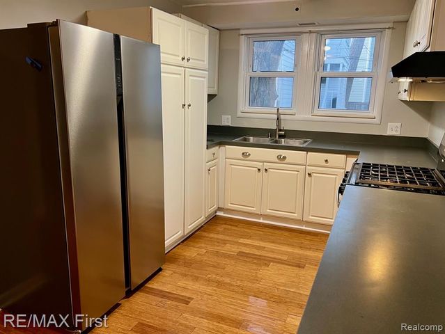 118 Potter Avenue, Royal Oak, MI 48067