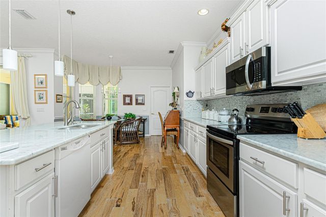 811 SHADOW BAY WAY, Osprey, FL 34229