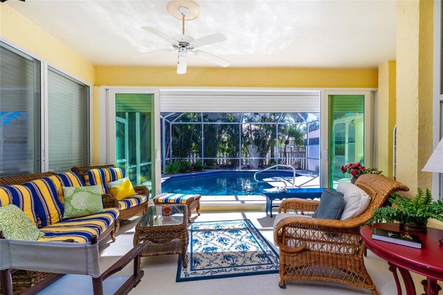 811 SHADOW BAY WAY, Osprey, FL 34229