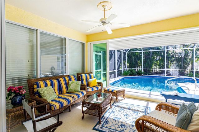 811 SHADOW BAY WAY, Osprey, FL 34229