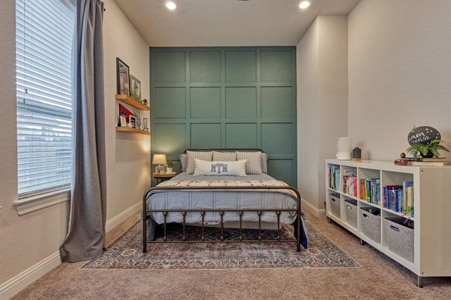 25411 Angelwood Springs Lane, Tomball, TX 77375