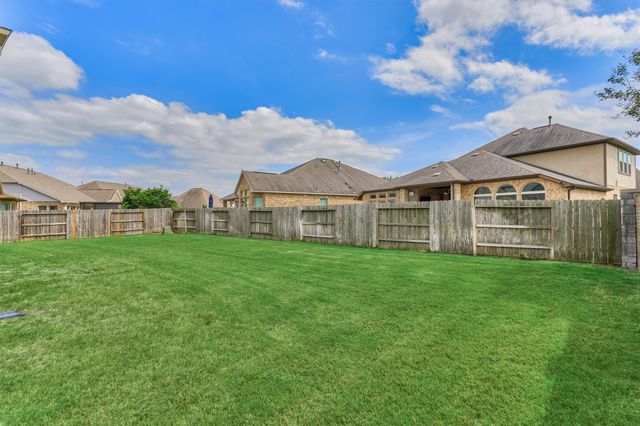 25411 Angelwood Springs Lane, Tomball, TX 77375