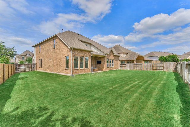 25411 Angelwood Springs Lane, Tomball, TX 77375