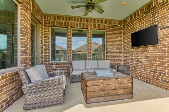 25411 Angelwood Springs Lane, Tomball, TX 77375