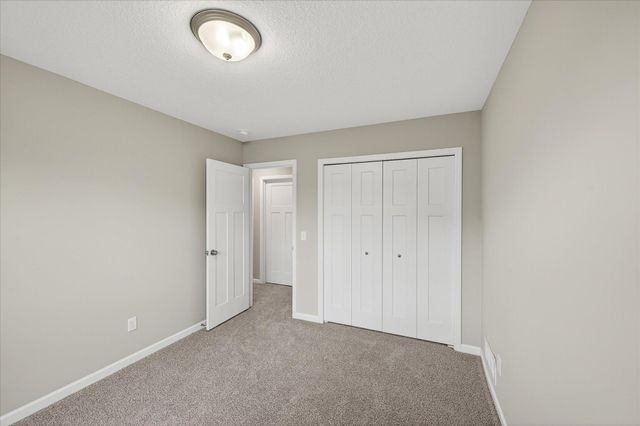 610 Grouse Way, New Richmond, WI 54017