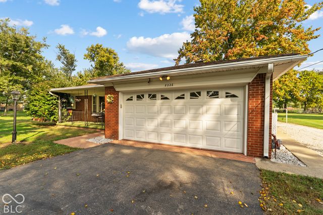 8226 W Ralston Road, Camby, IN 46113