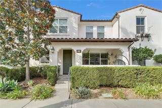 870 E Mountain D, Azusa, CA 91702