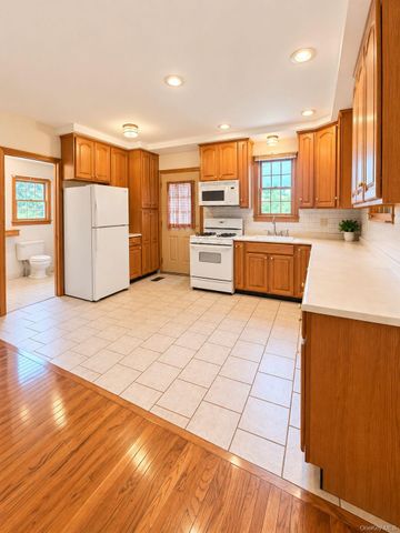 2762 Route 94 2, Blooming Grove, NY 10992