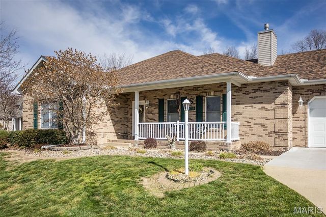 8716 Wildewood Drive, Worden, IL 62097