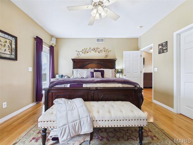 8716 Wildewood Drive, Worden, IL 62097