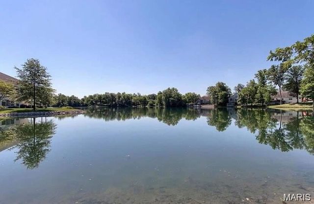 8716 Wildewood Drive, Worden, IL 62097