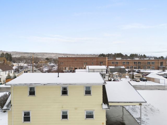 39 Atwood Street, Brattleboro, VT 05301