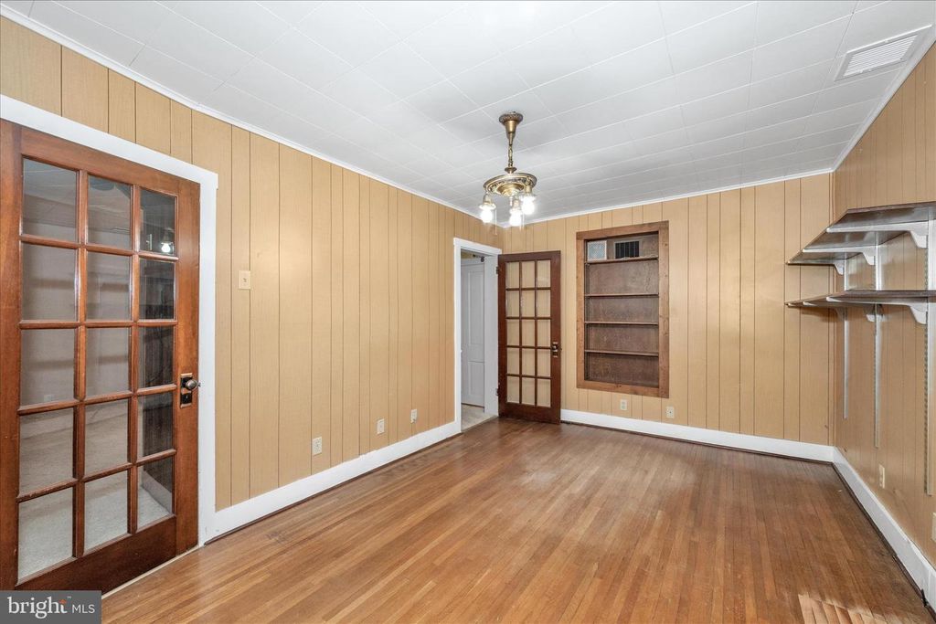 Image 26 of property listing at 113 W MAIN ST, Thurmont, MD 21788