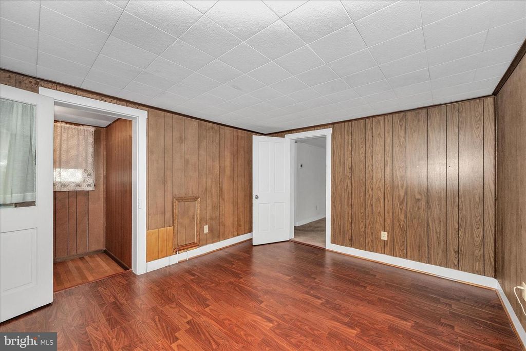 Image 31 of property listing at 113 W MAIN ST, Thurmont, MD 21788