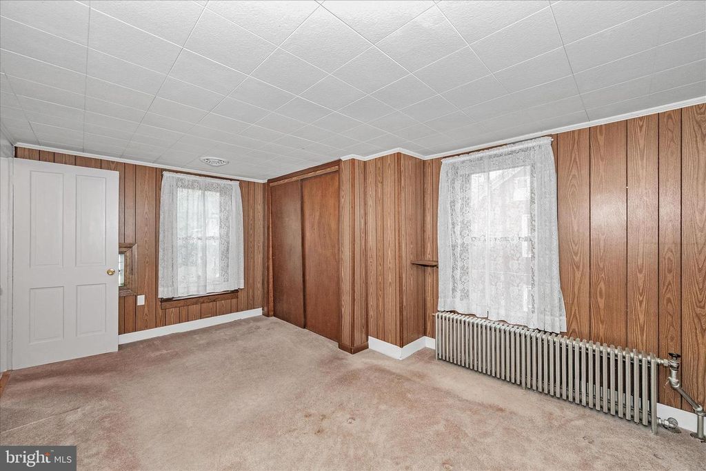 Image 37 of property listing at 113 W MAIN ST, Thurmont, MD 21788