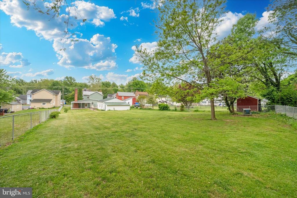 Image 57 of property listing at 113 W MAIN ST, Thurmont, MD 21788