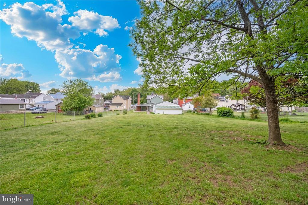 Image 58 of property listing at 113 W MAIN ST, Thurmont, MD 21788