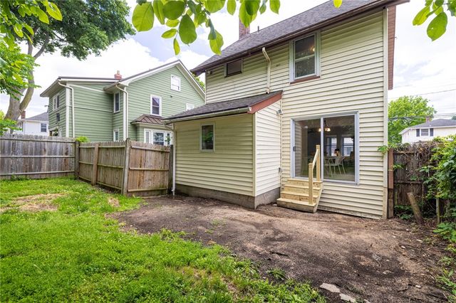 217 West Elm Street, East Rochester, NY 14445