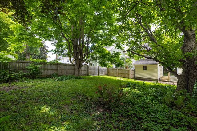 217 West Elm Street, East Rochester, NY 14445