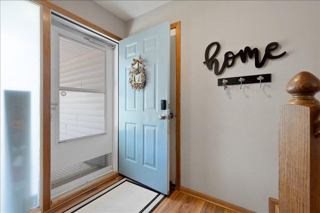 675 5th Avenue E, Shakopee, MN 55379