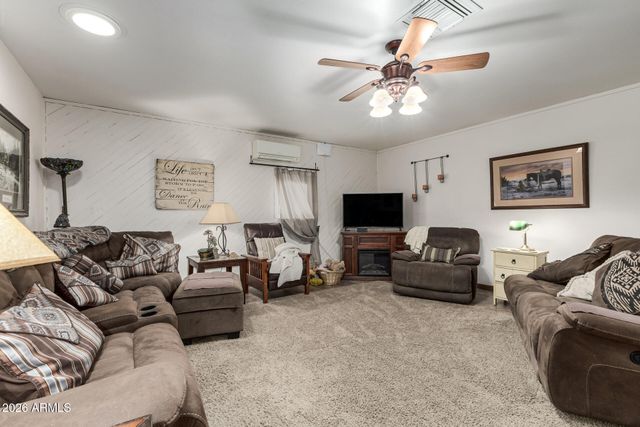 3832 W Beryl Avenue, Phoenix, AZ 85051