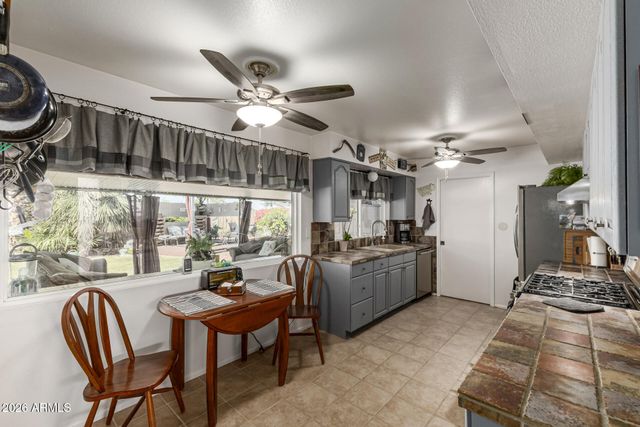 3832 W Beryl Avenue, Phoenix, AZ 85051