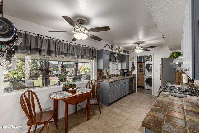 3832 W Beryl Avenue, Phoenix, AZ 85051