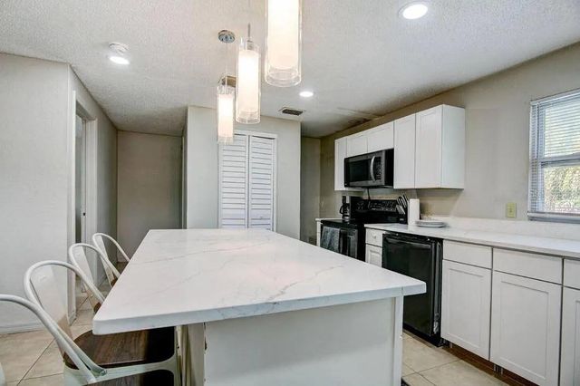 1002 VINE AVENUE, Clearwater, FL 33755