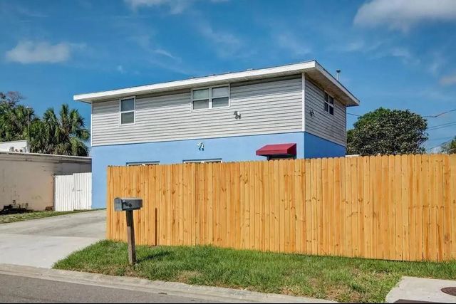 1002 VINE AVENUE, Clearwater, FL 33755