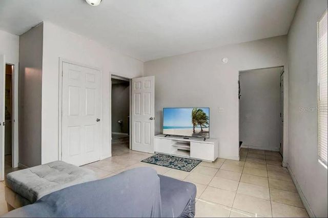 1002 VINE AVENUE, Clearwater, FL 33755