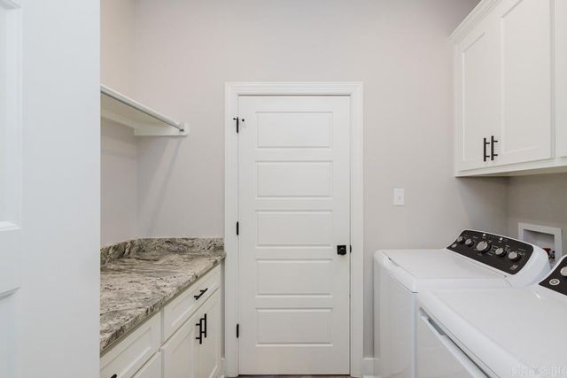 1103 Grand Teton Dr, Benton, AR 72019